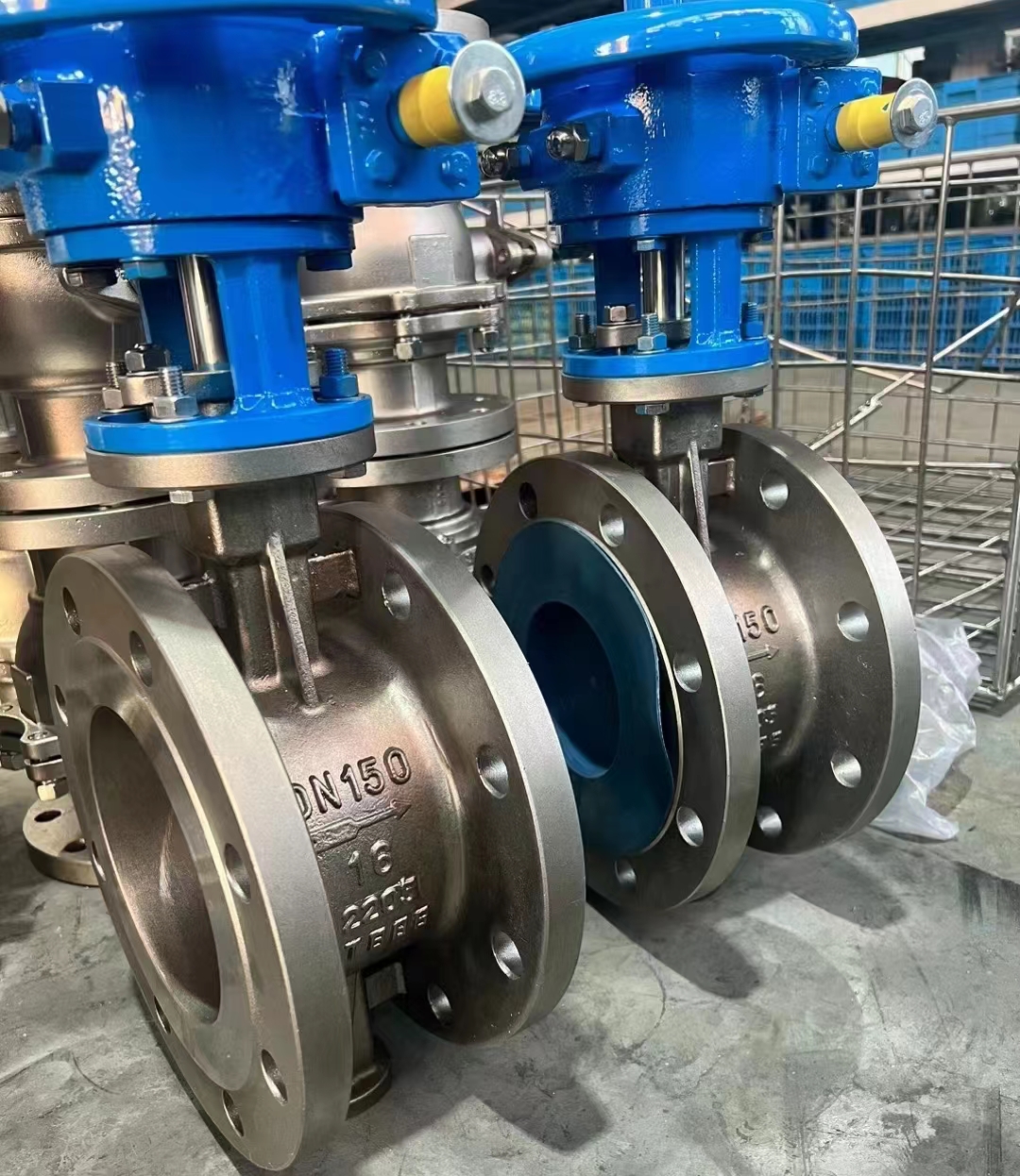 2205蝸輪三偏心硬密封蝶閥